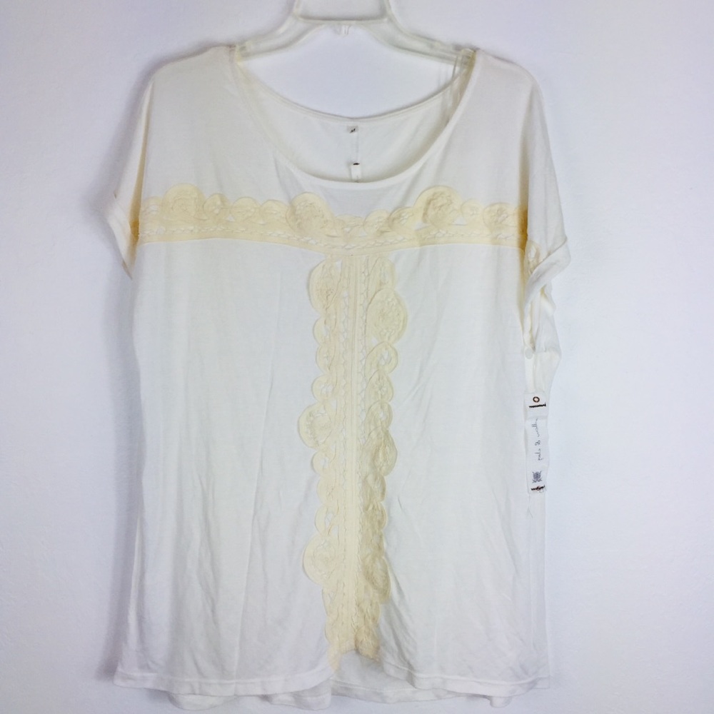 Anthro comfy crochet tee sz M